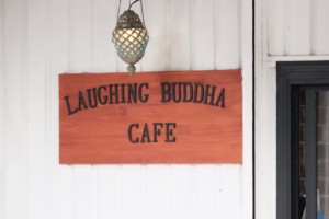ラフィングブッダカフェ laughing buddha cafe